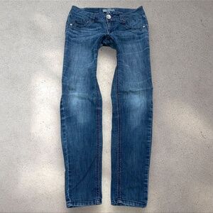 Wit & Wisdom Low Rise Straight Jeans